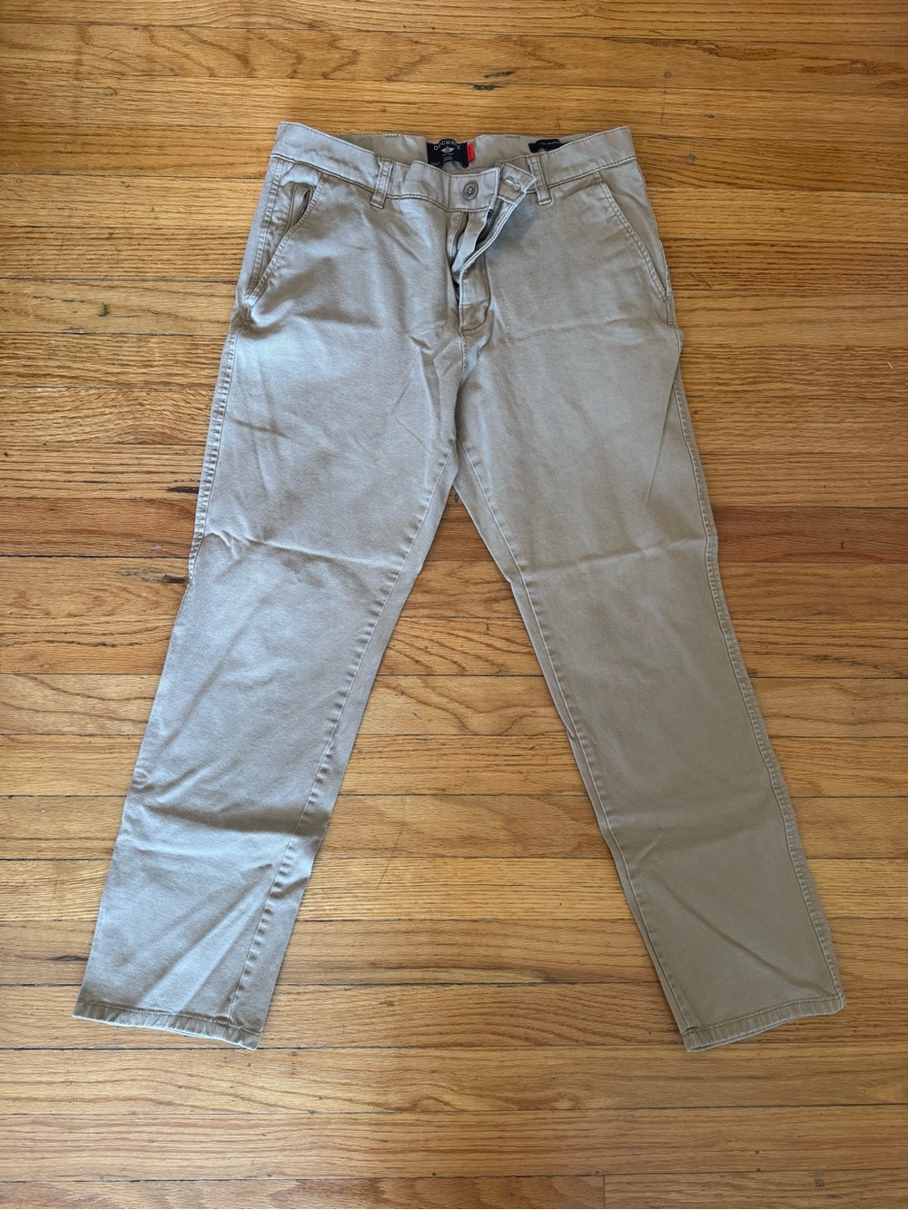 Men’s Levi’s Khaki Slim Dockers